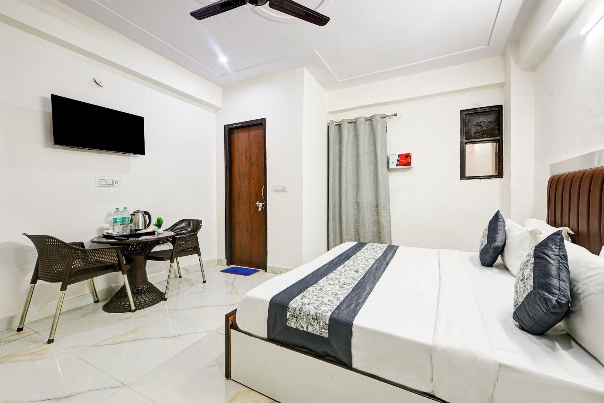 Hotel Krishna Tower Delhi  Eksteriør bilde