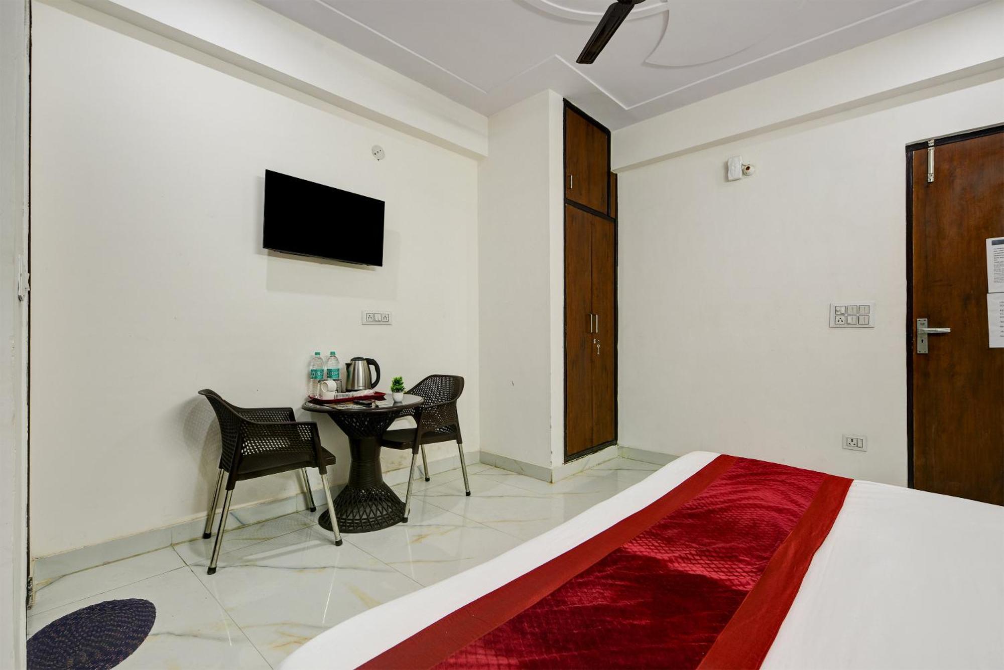 Hotel Krishna Tower Delhi  Eksteriør bilde